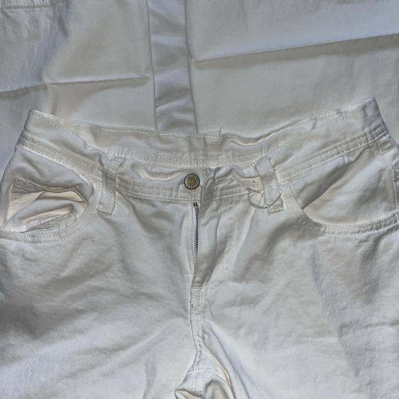 Sold - Picture 2 of 4